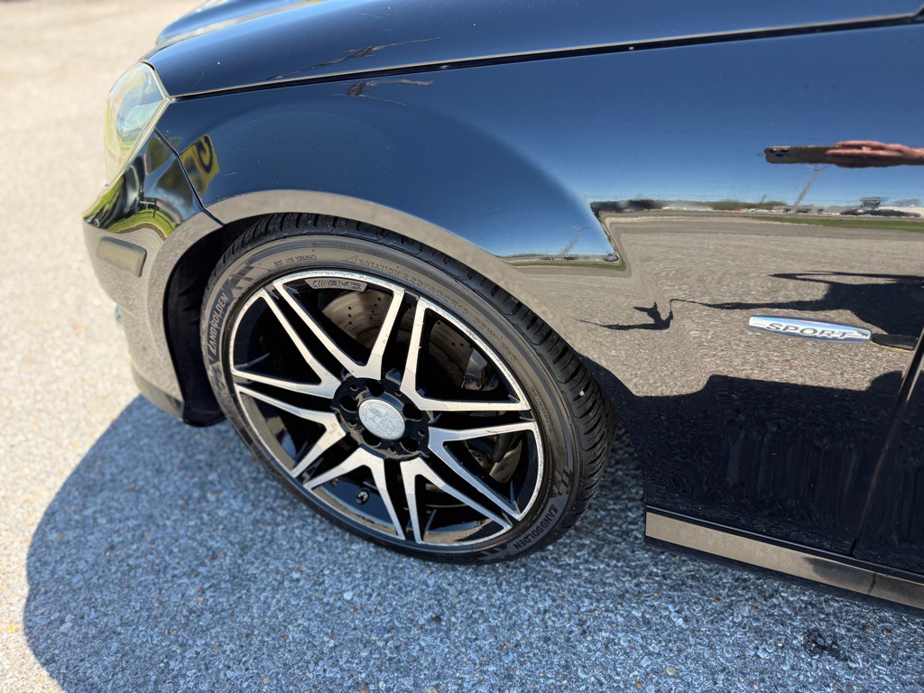 2013 Mercedes-Benz C-Class Image 24