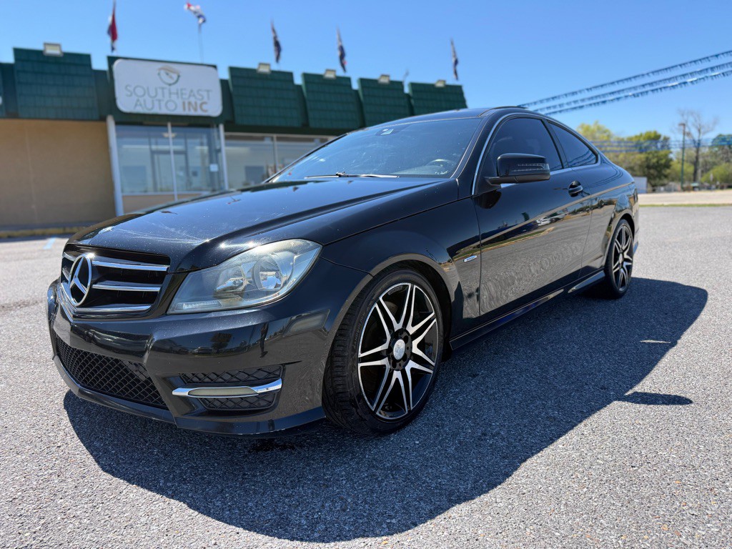 2013 Mercedes-Benz C-Class Image 25