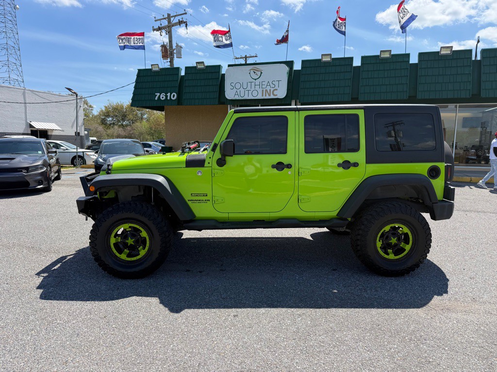 2013 Jeep Wrangler Unlimited Image 8