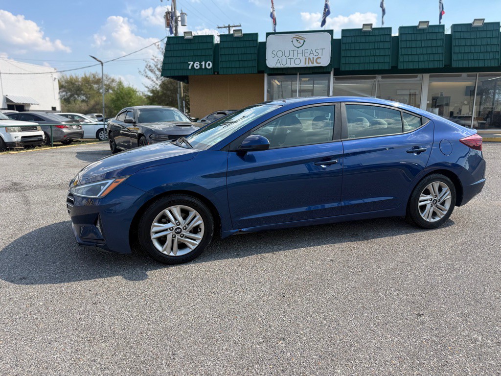 2020 Hyundai Elantra Image 7