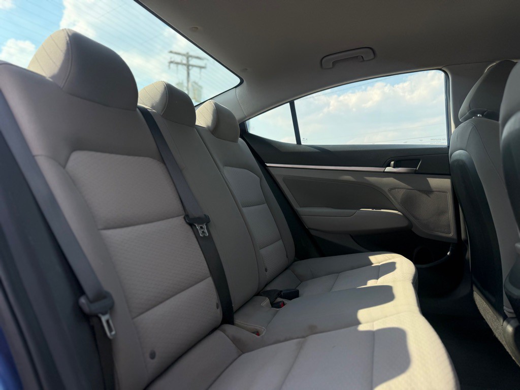 2020 Hyundai Elantra Image 14