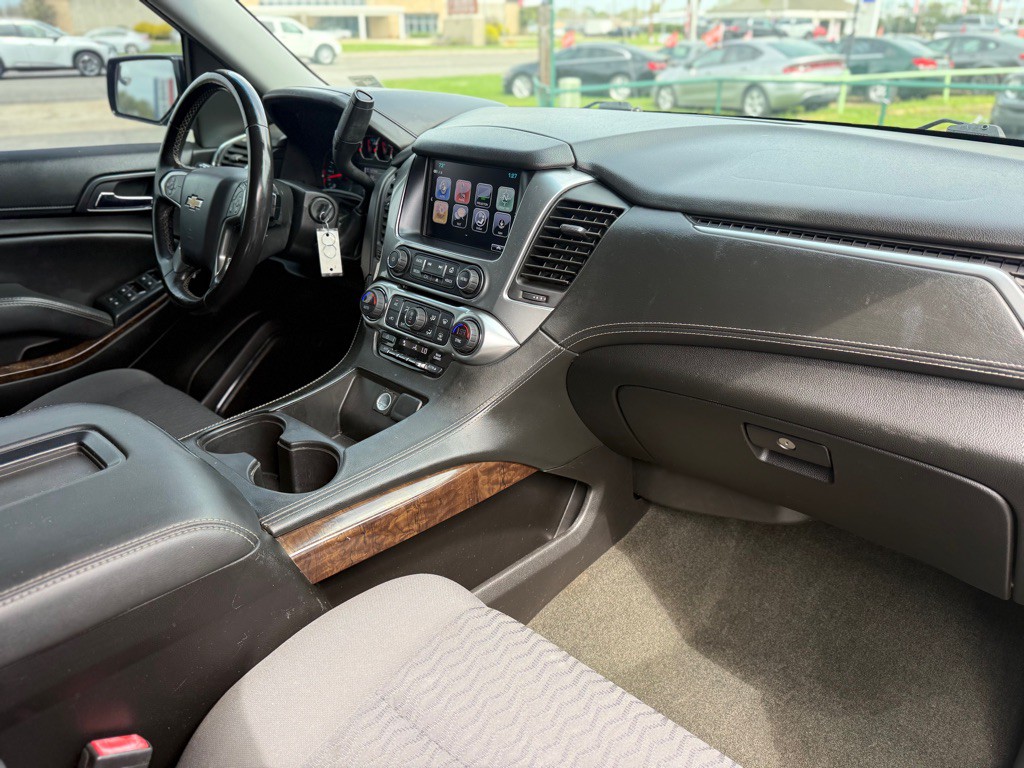 2018 Chevrolet Tahoe Image 17