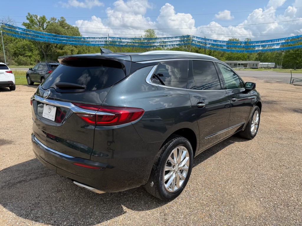 2021 Buick Enclave Image 5