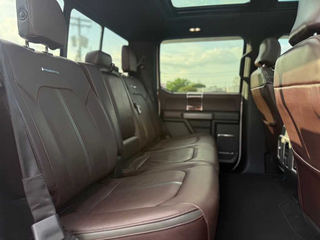 2015 Ford F-150 Image 17