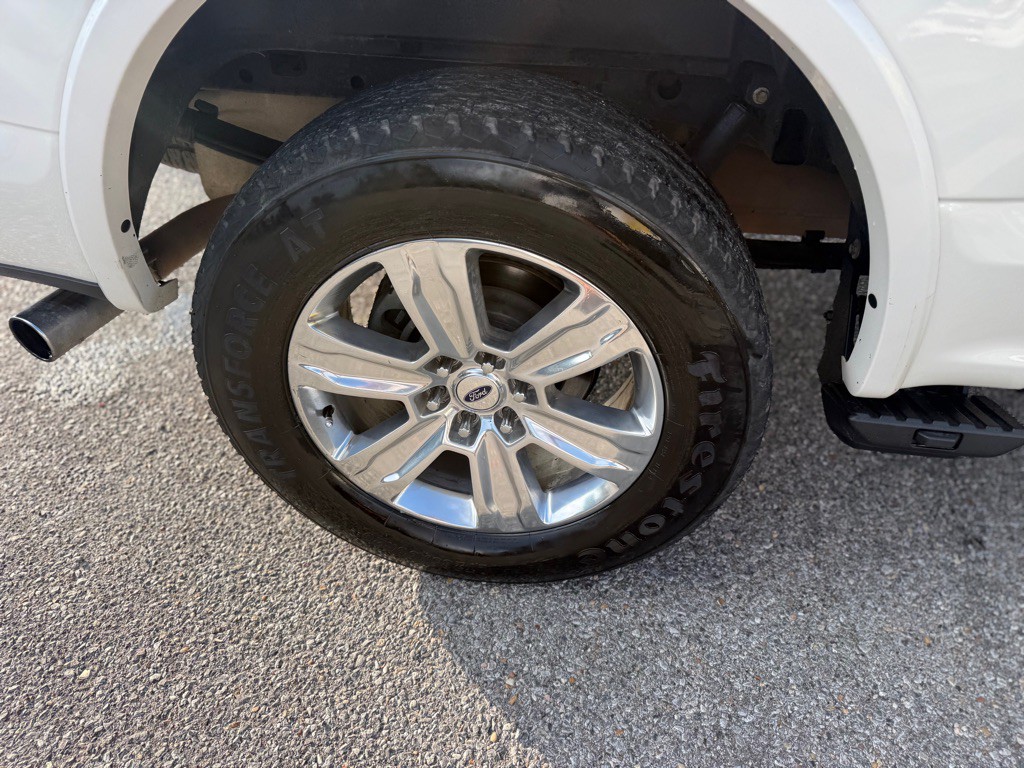 2015 Ford F-150 Image 30