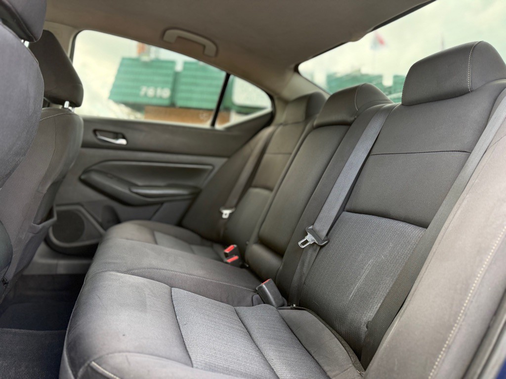 2019 Nissan Altima Image 11