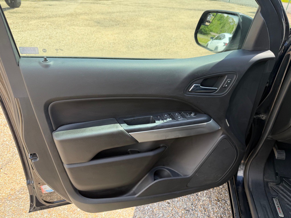 2019 Chevrolet Colorado Image 12