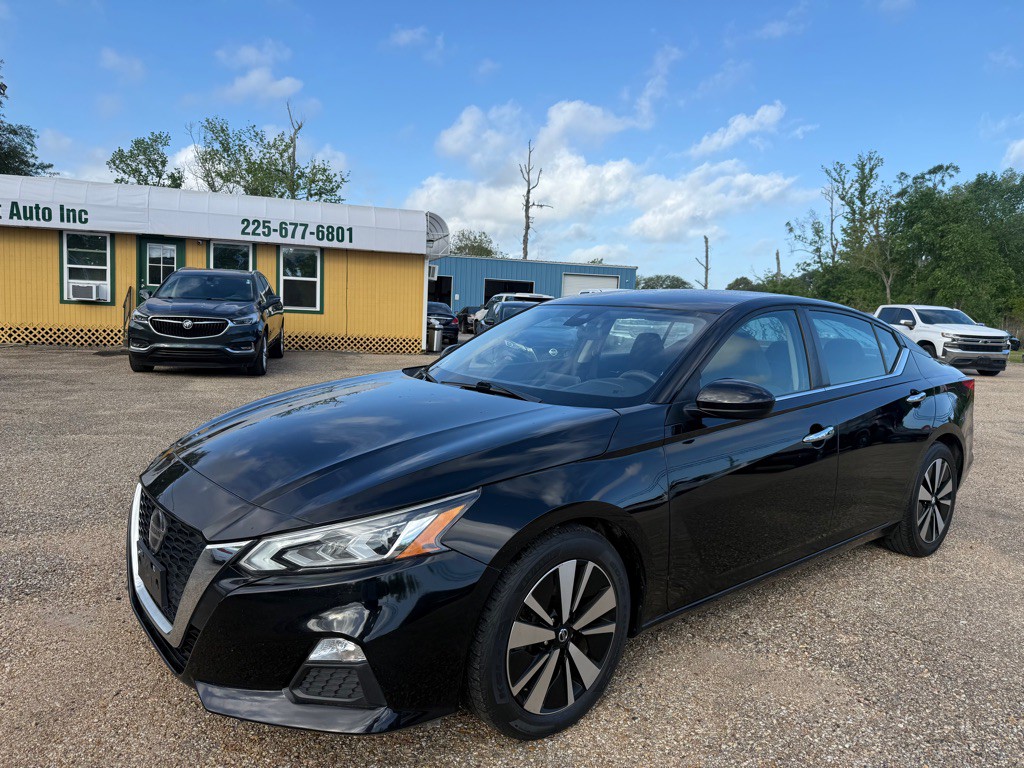 2022 Nissan Altima Image 3