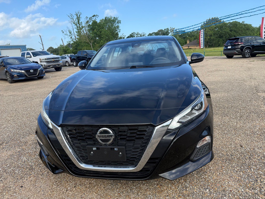 2022 Nissan Altima Image 7