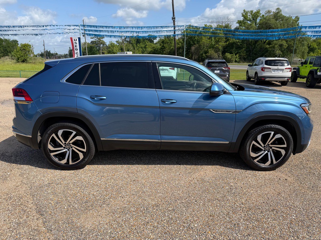 2020 Volkswagen Atlas Cross Sport Image 4