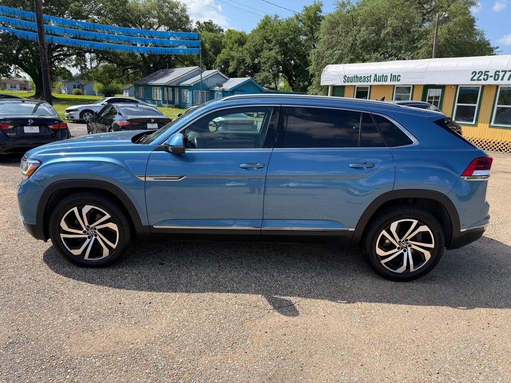 2020 Volkswagen Atlas Cross Sport Image 8