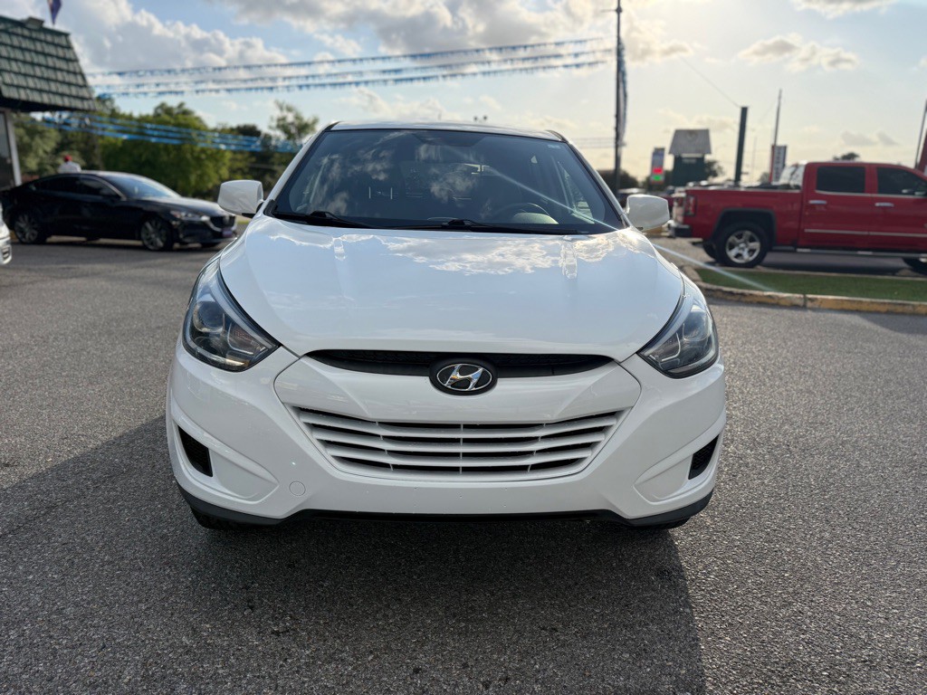 2015 Hyundai Tucson Image 2