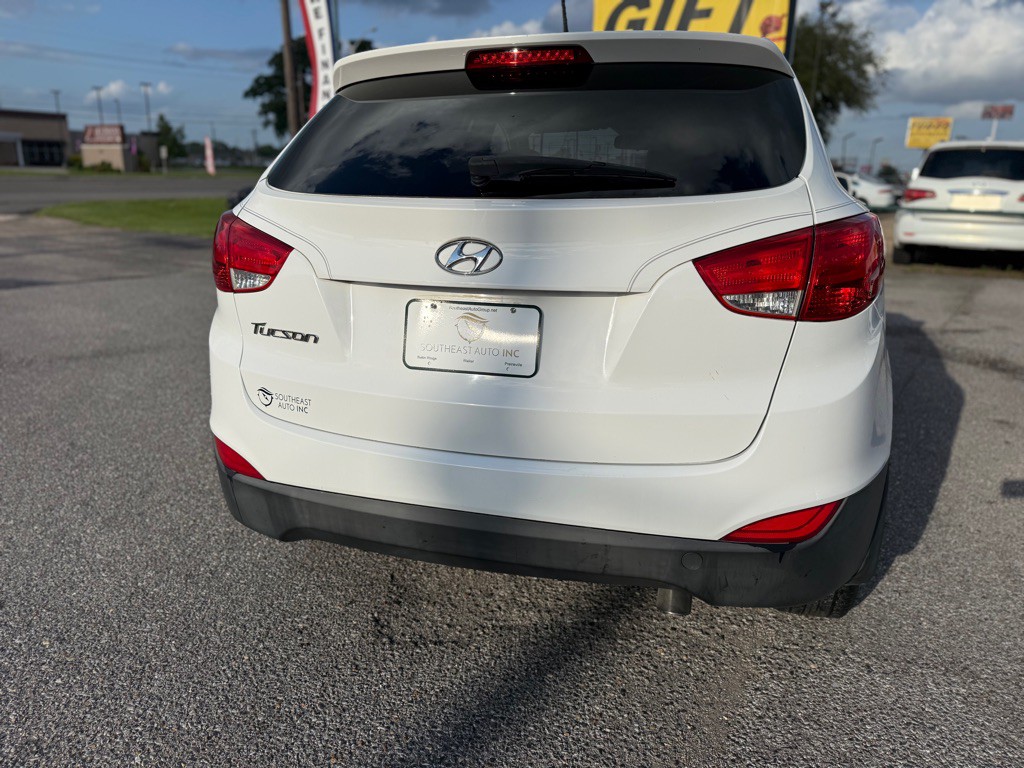 2015 Hyundai Tucson Image 6
