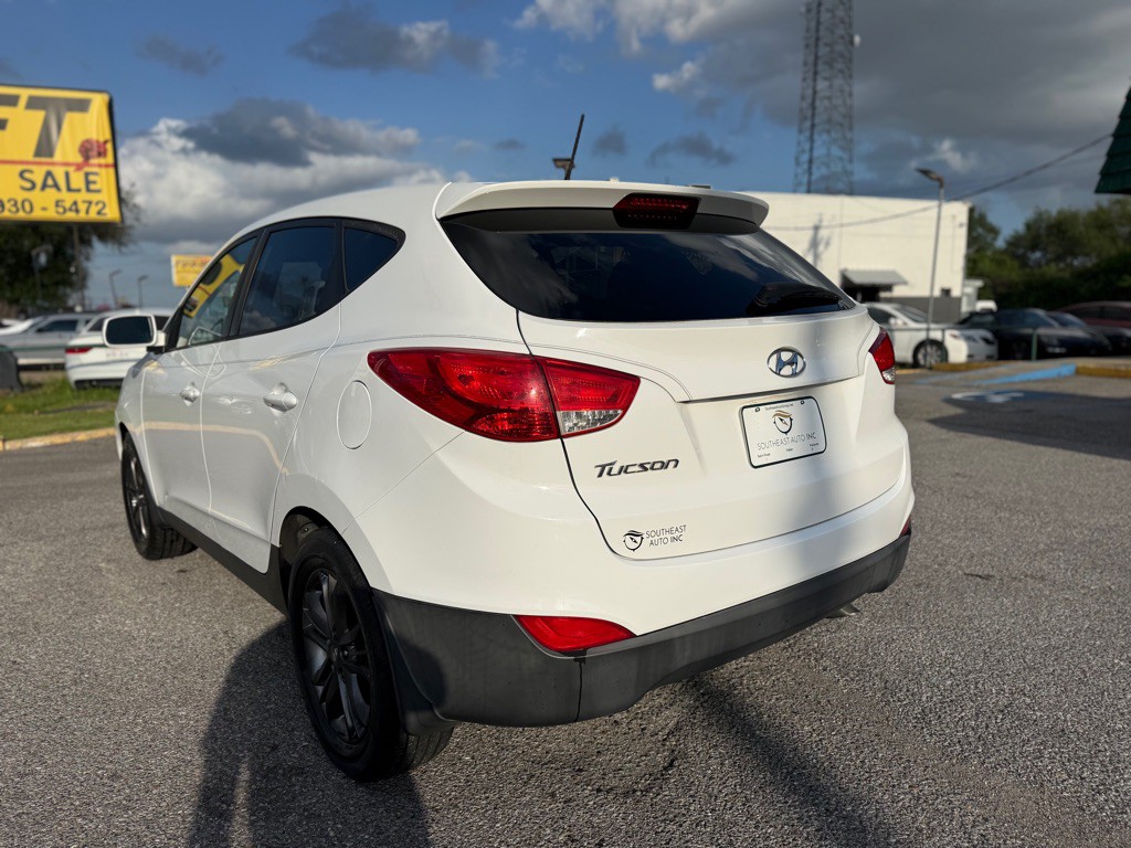 2015 Hyundai Tucson Image 7
