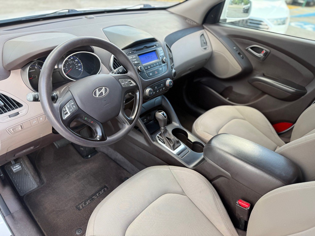 2015 Hyundai Tucson Image 10