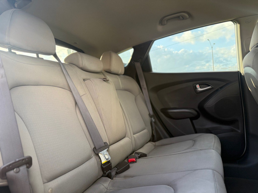 2015 Hyundai Tucson Image 15