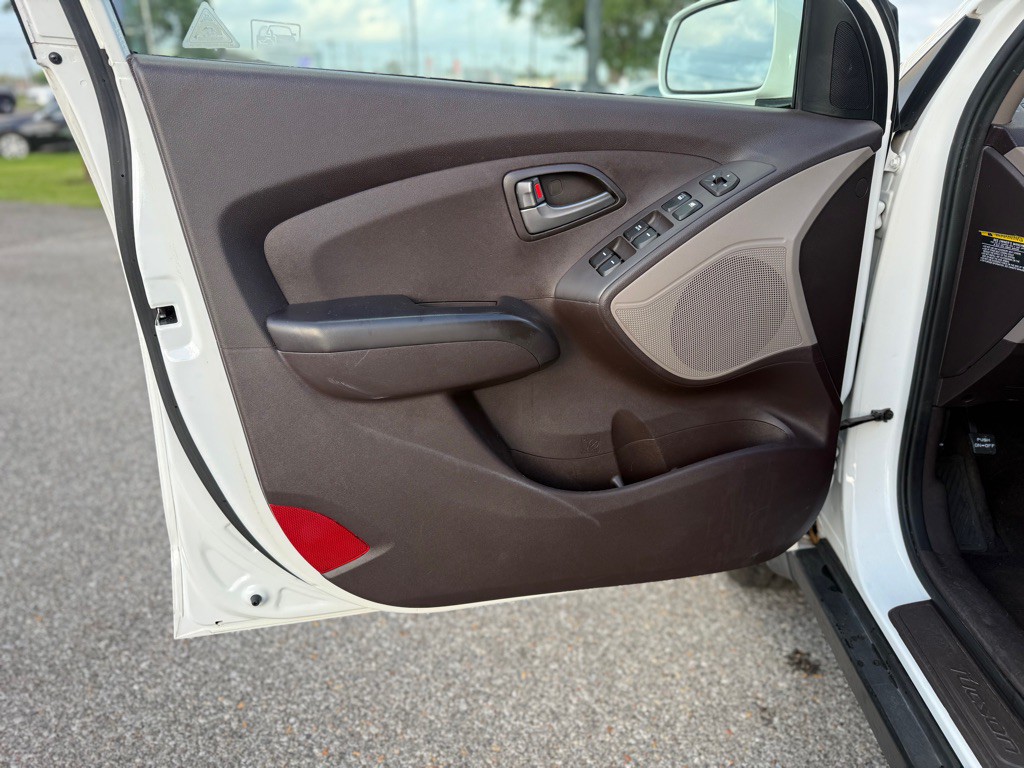 2015 Hyundai Tucson Image 21