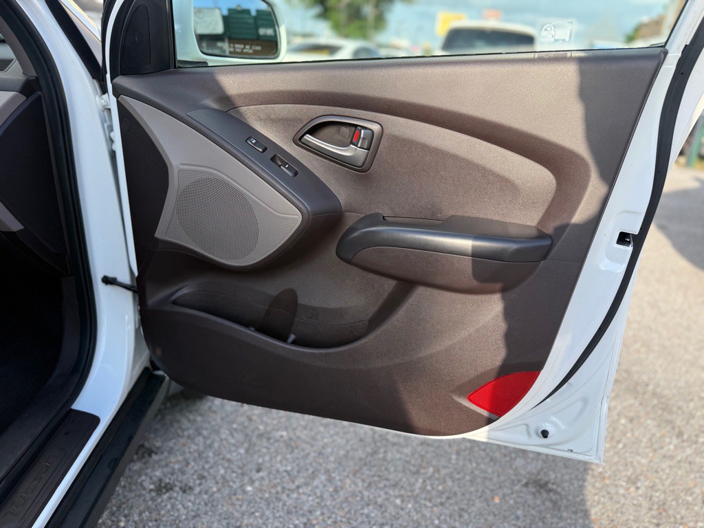 2015 Hyundai Tucson Image 22