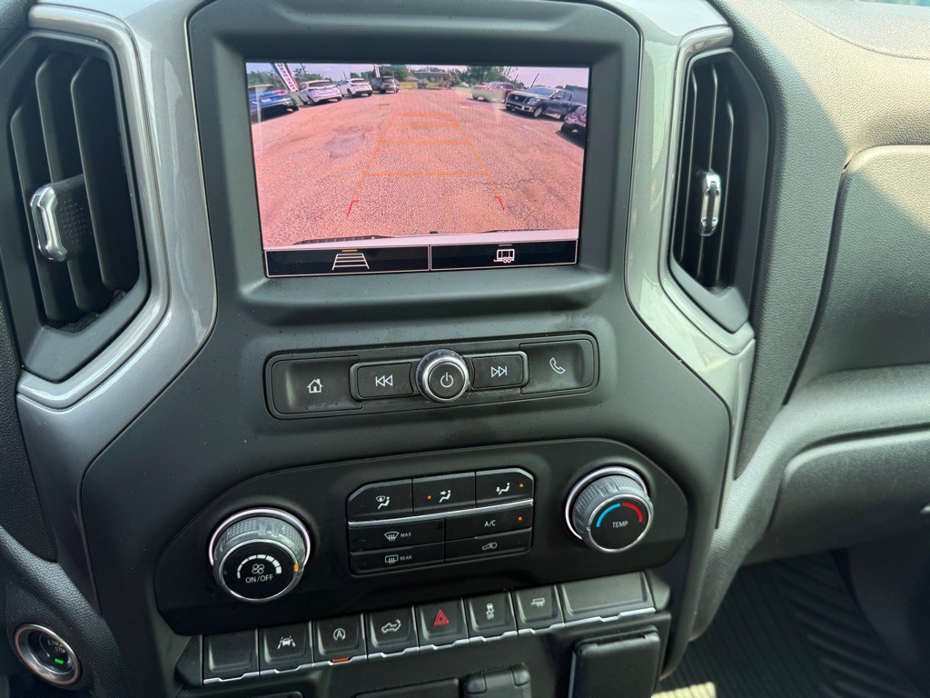 2022 Chevrolet Silverado 1500 Image 11