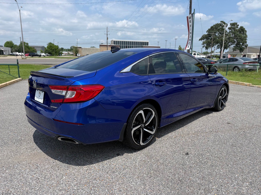 2022 Honda Accord Image 5