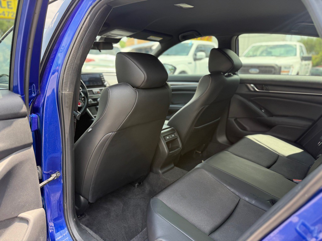 2022 Honda Accord Image 11