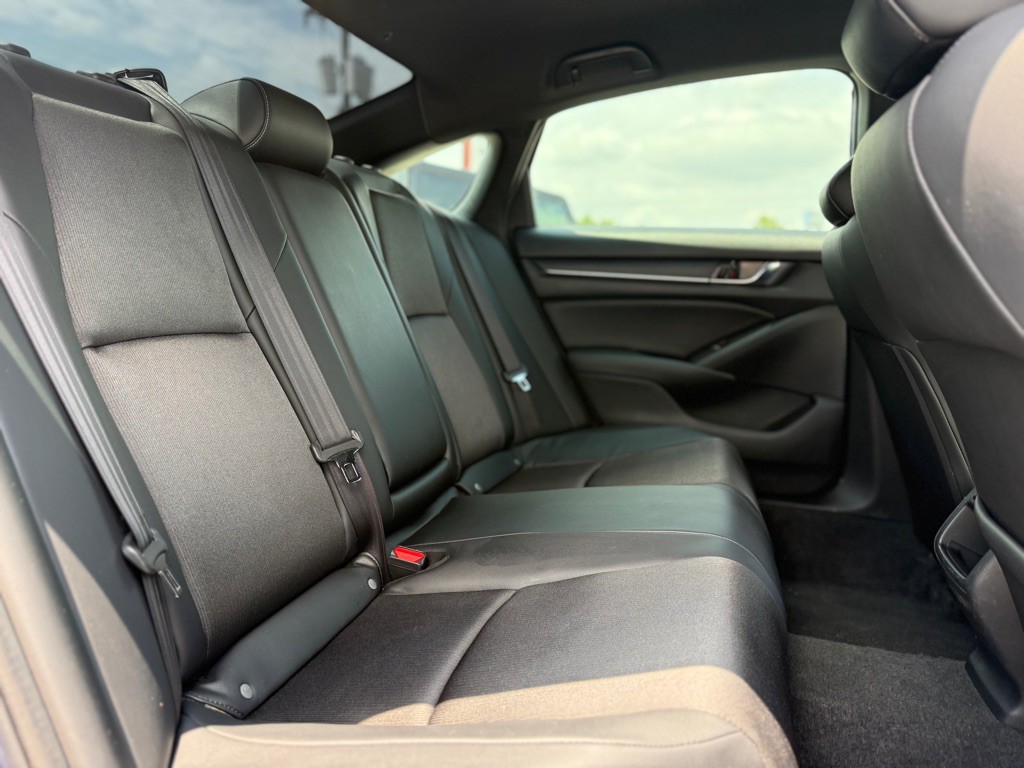 2022 Honda Accord Image 14
