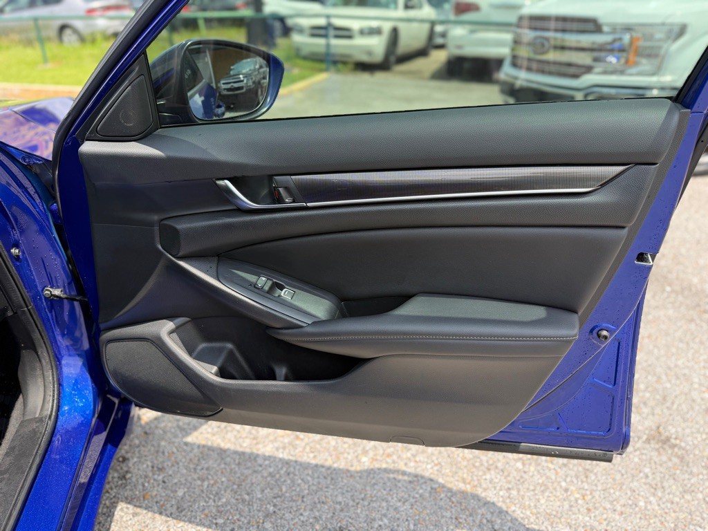 2022 Honda Accord Image 20