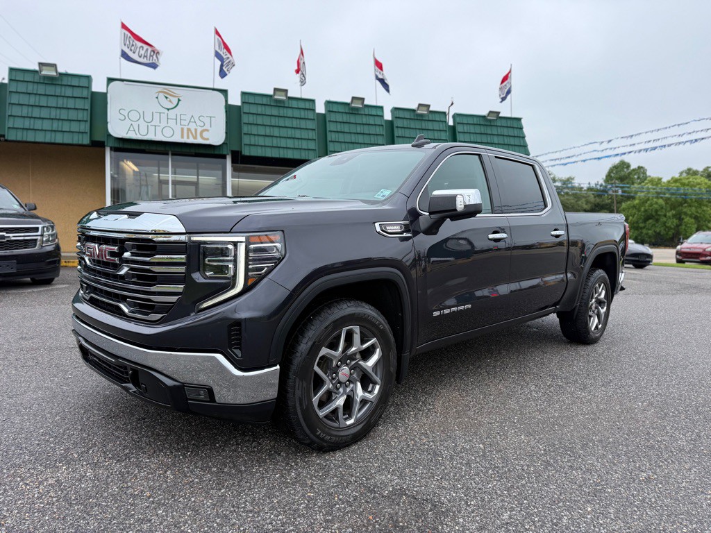 2022 GMC Sierra Image 1