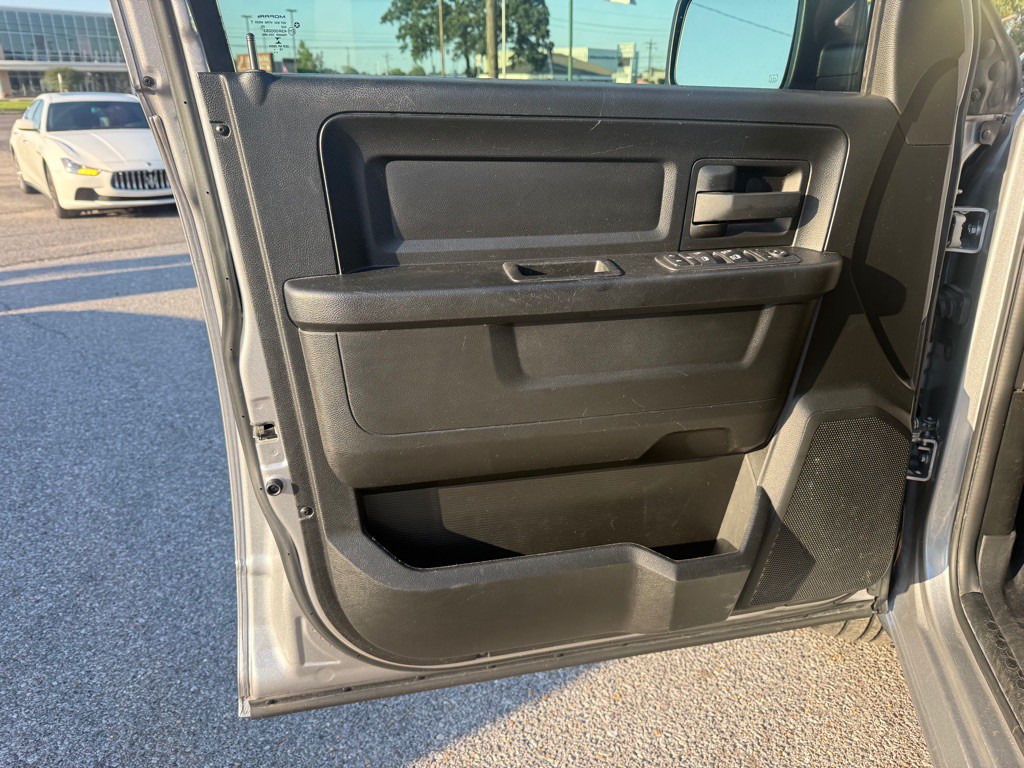 2020 RAM 1500 Image 21