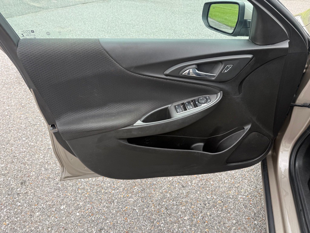 2023 Chevrolet Malibu Image 17