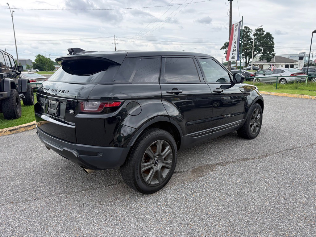 2017 Land Rover Range Rover Evoque Image 5
