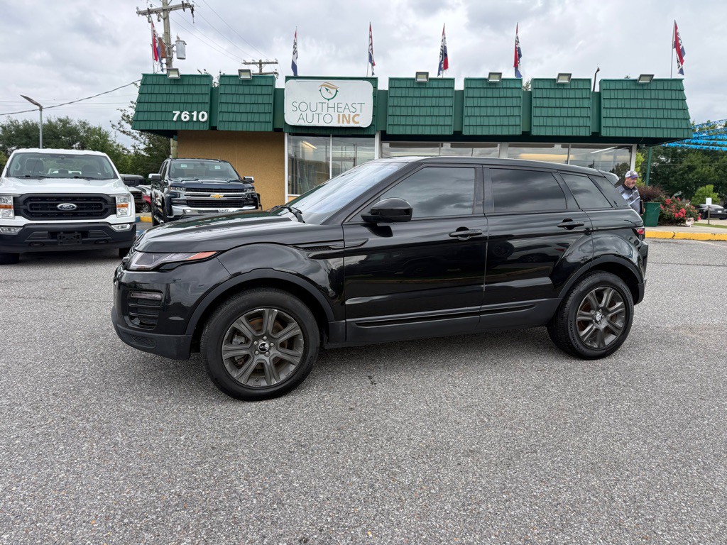 2017 Land Rover Range Rover Evoque Image 9