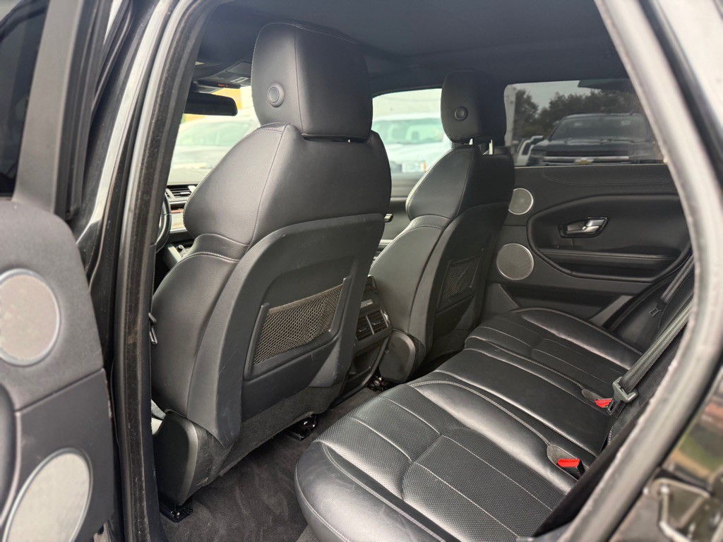 2017 Land Rover Range Rover Evoque Image 14