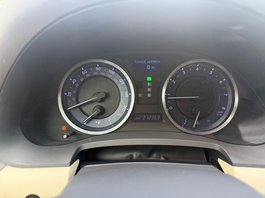 2013 Lexus IS Image 23