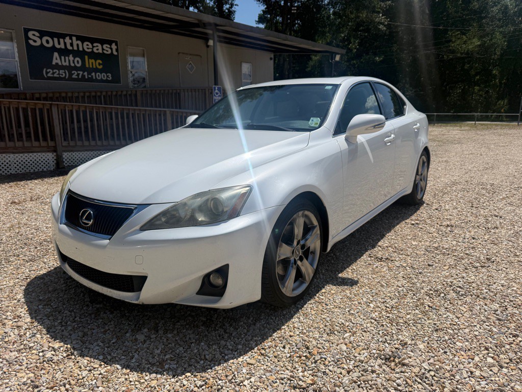 2013 Lexus IS Image 1