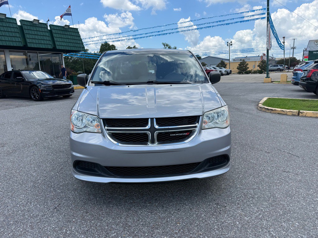 2014 Dodge Grand Caravan Image 2