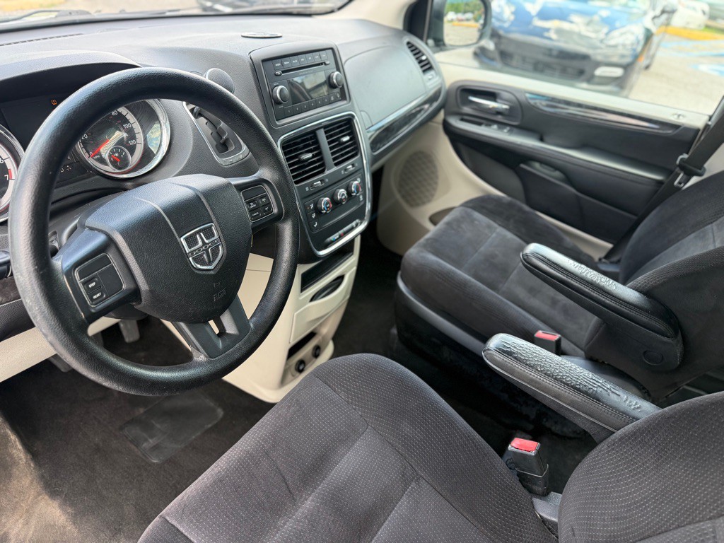 2014 Dodge Grand Caravan Image 9