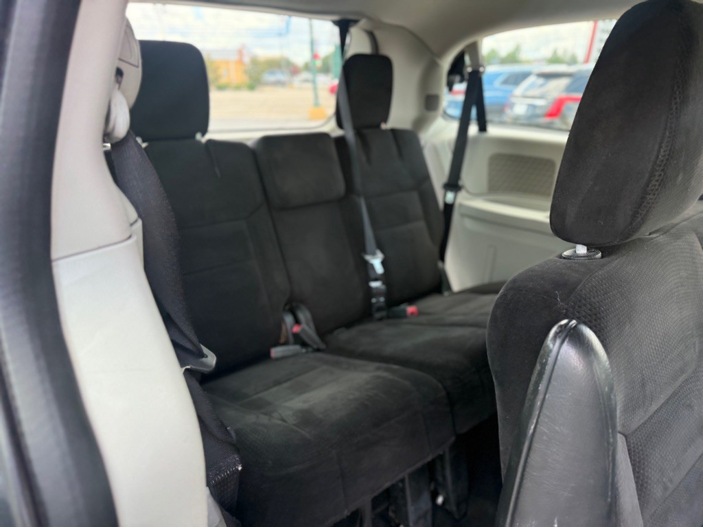 2014 Dodge Grand Caravan Image 16