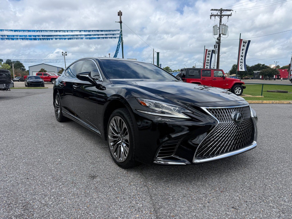 2018 Lexus LS Image 3