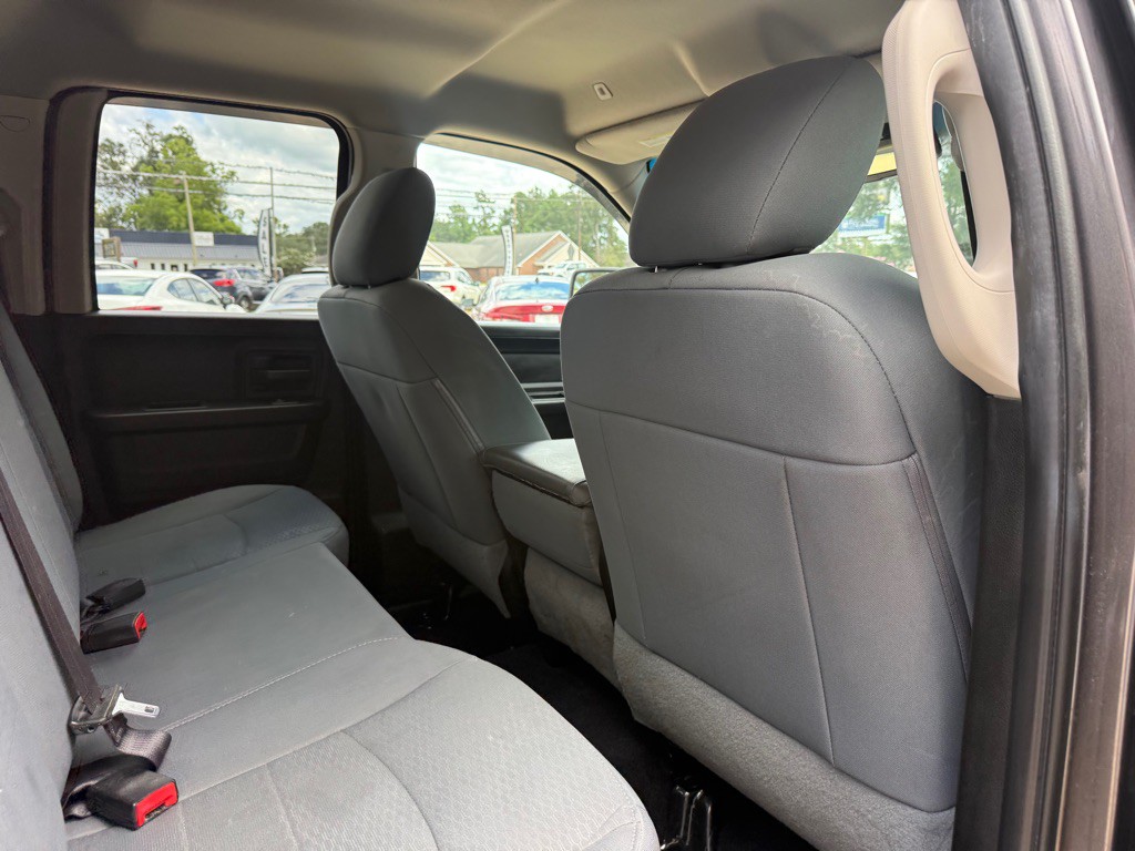 2019 RAM 1500 Image 16