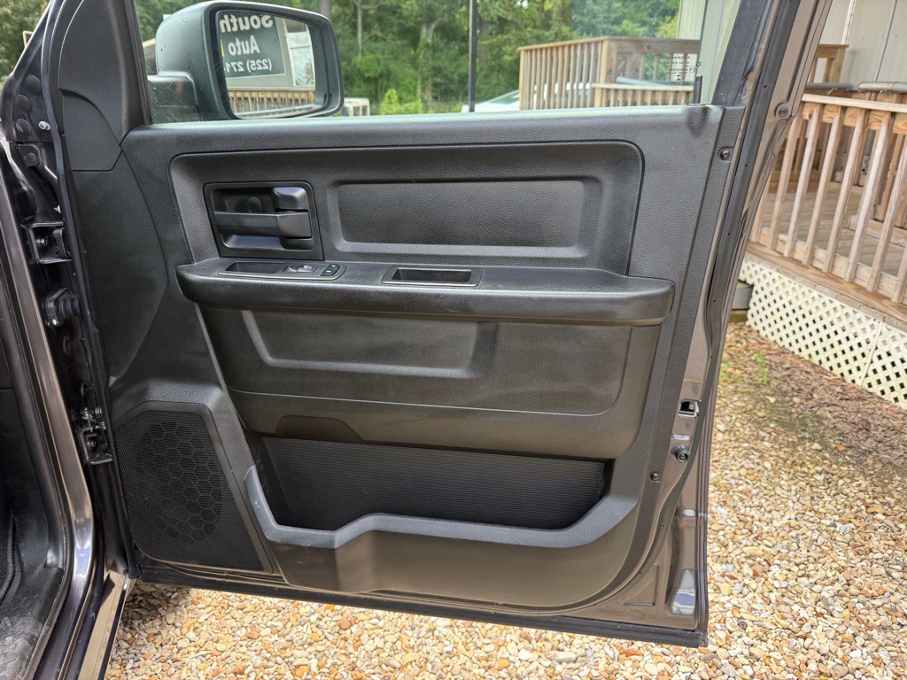 2019 RAM 1500 Image 21