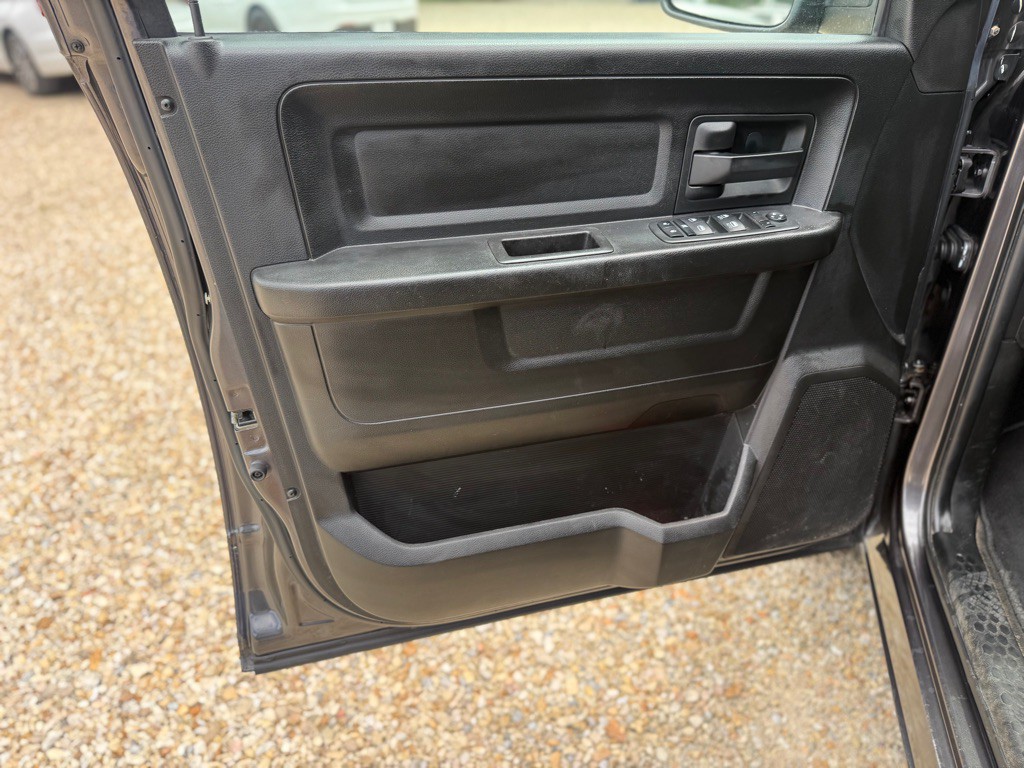 2019 RAM 1500 Image 23