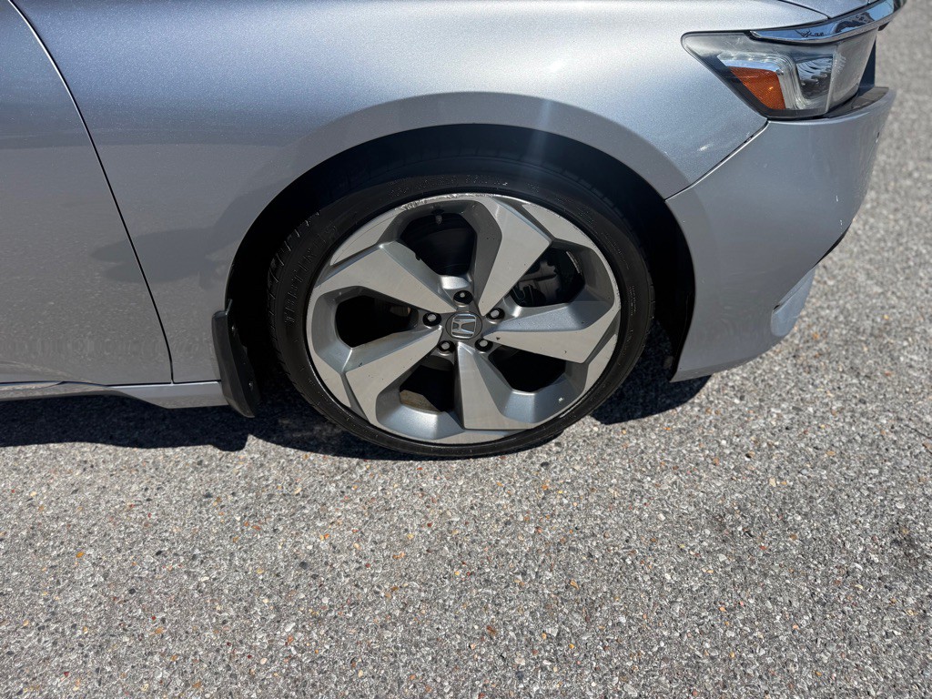 2018 Honda Accord Image 29