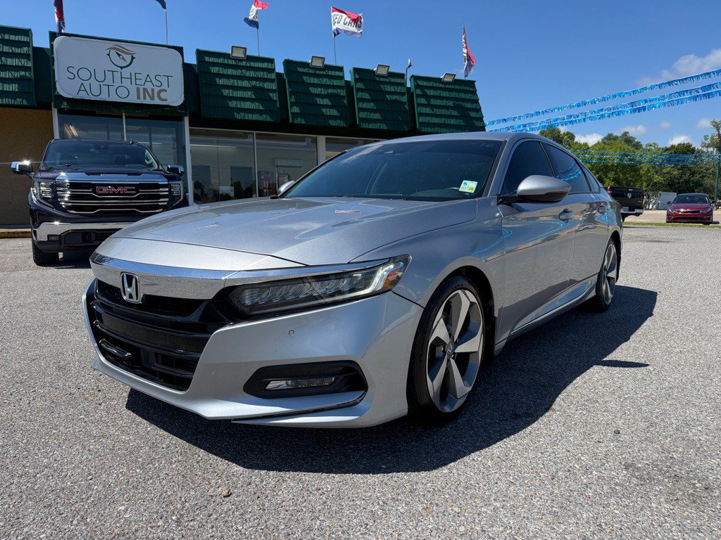 2018 Honda Accord Image 30