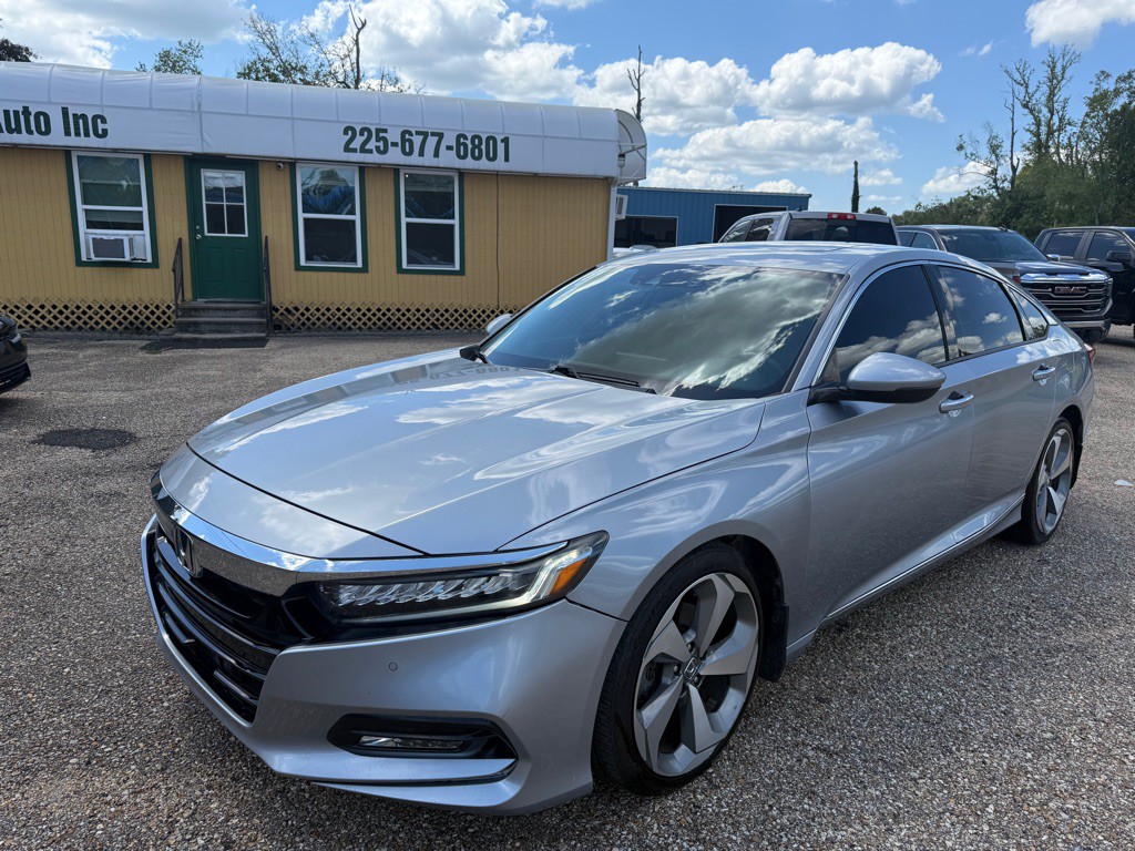 2018 Honda Accord Image 32
