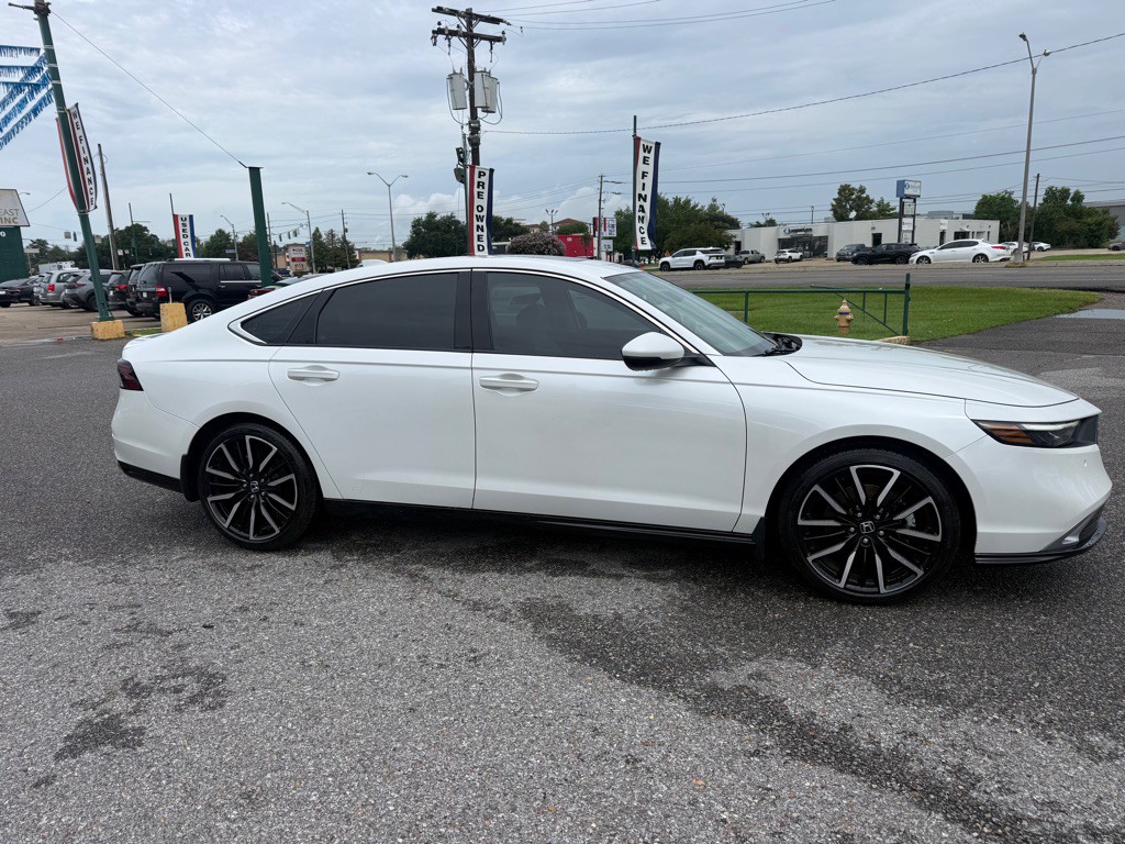 2023 Honda Accord Image 4