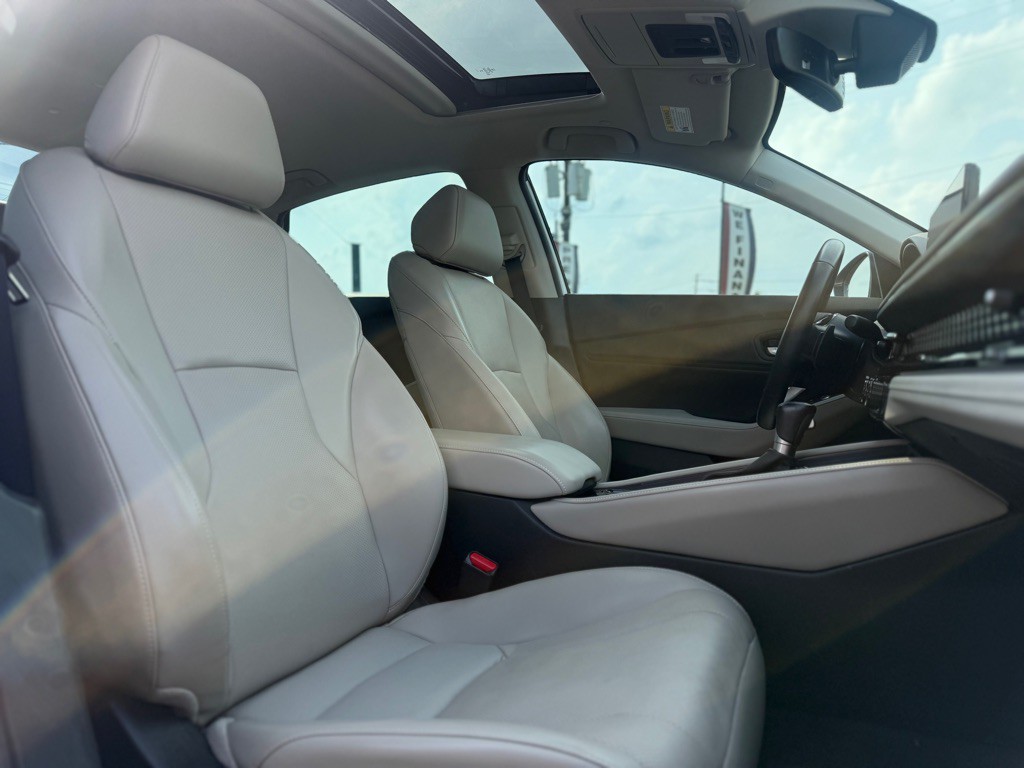 2023 Honda Accord Image 16