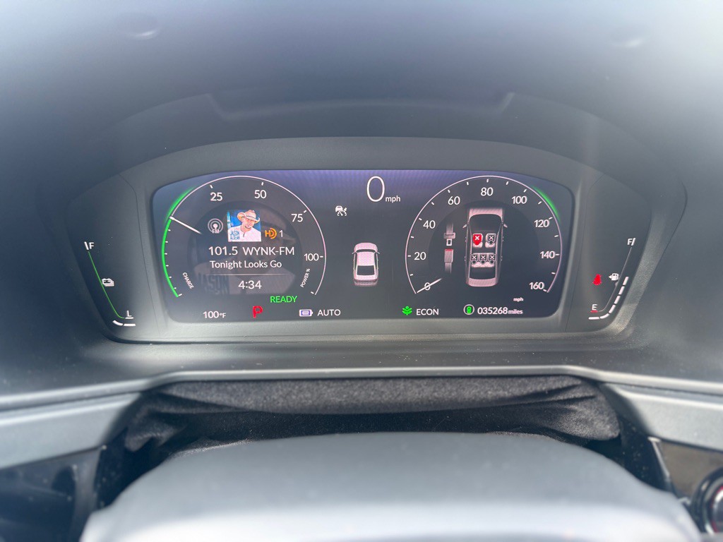 2023 Honda Accord Image 25