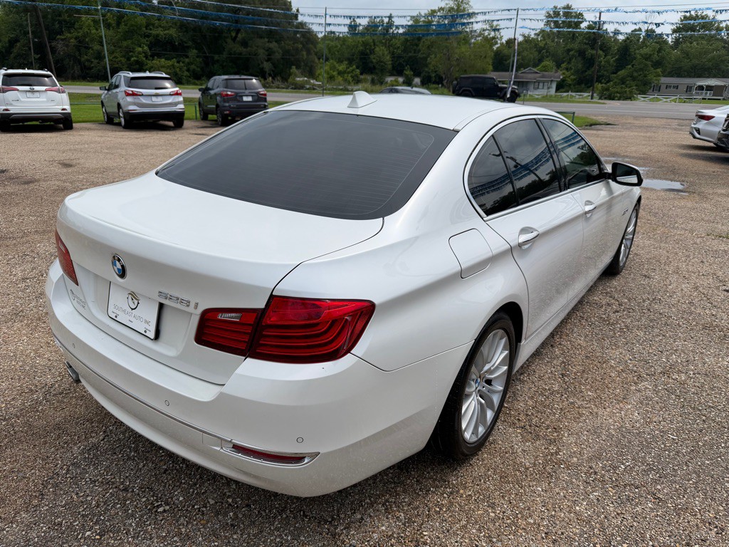 2016 BMW 5 Series Image 6
