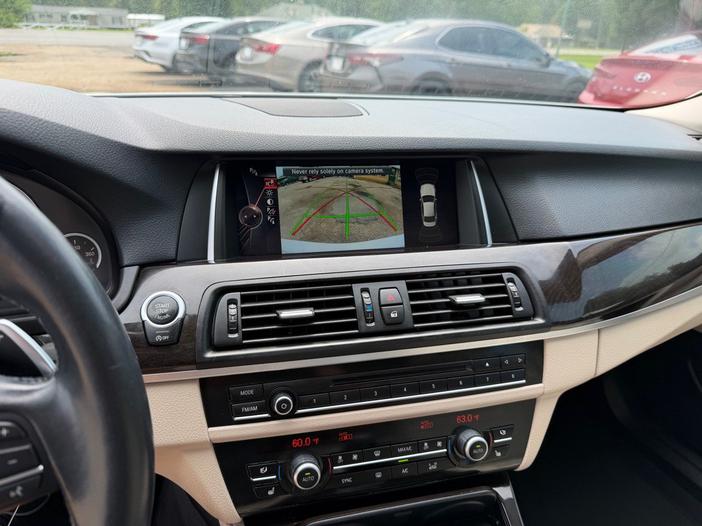 2016 BMW 5 Series Image 17